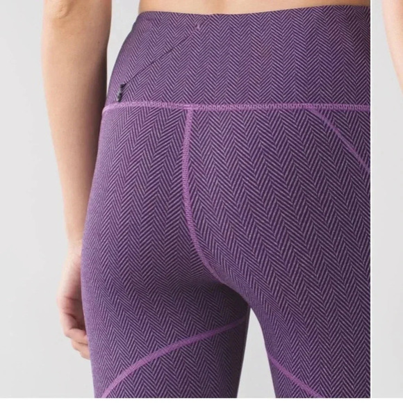 Lululemon rebel runner crop - Picture 2 of 8